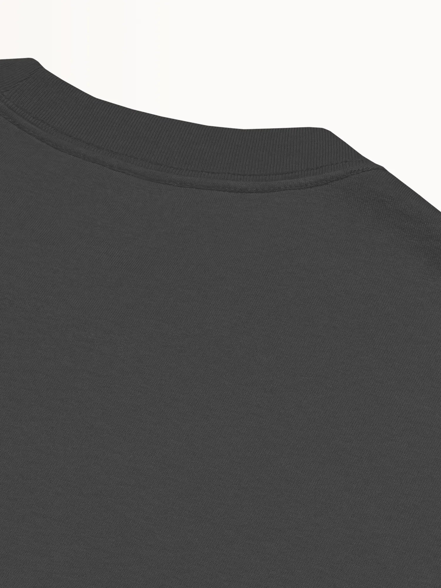 T-shirt brodé Akaroshi